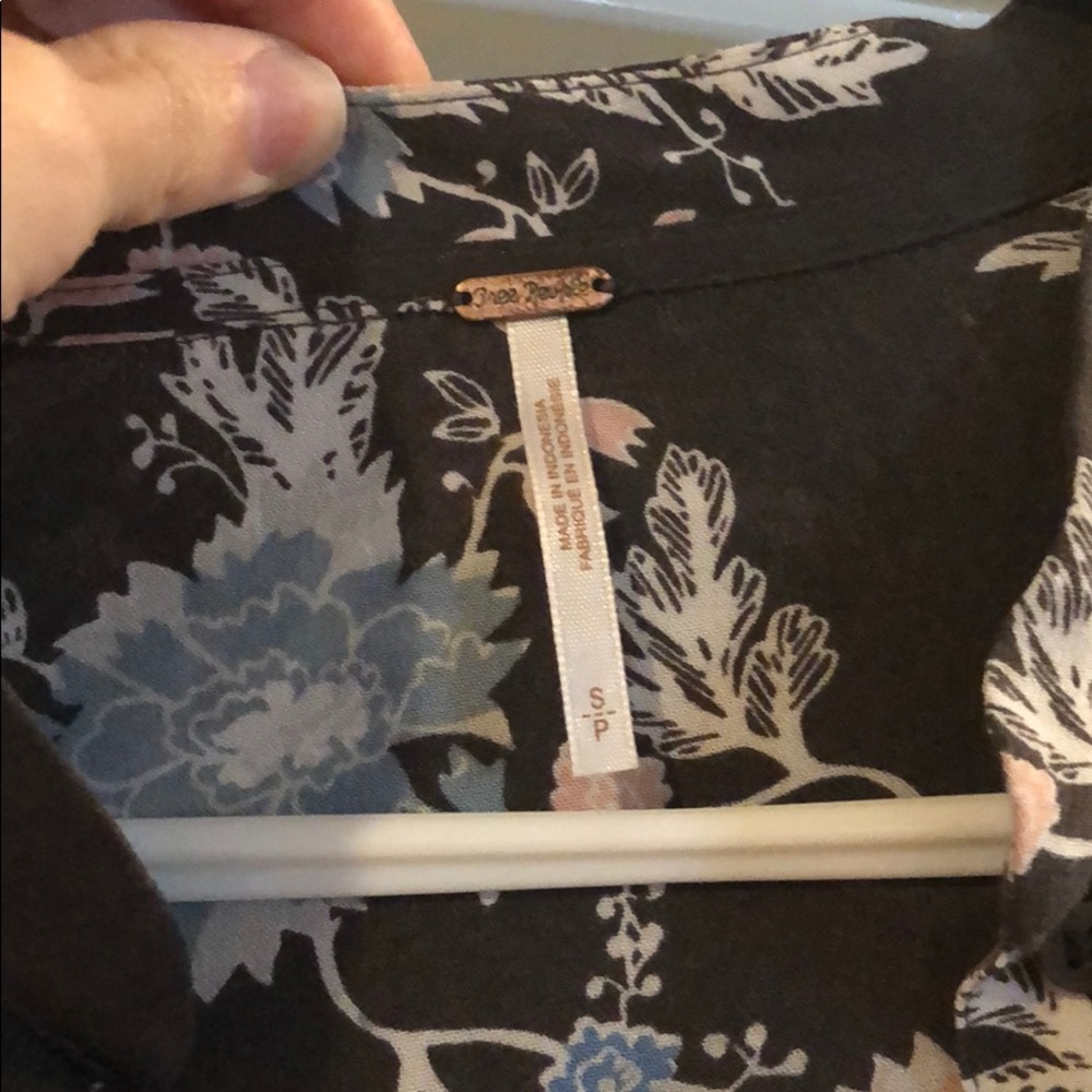 Free People Easy Girl Printed Top - Picture 3 of 8